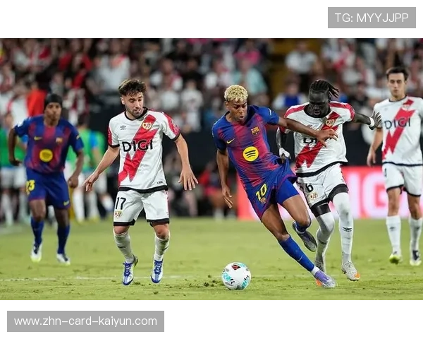 西甲巴萨角球战术收效,高点制胜